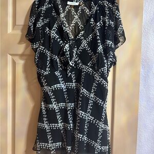 Chic Black and White Women's Top